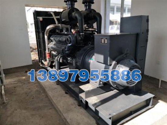 辽宁l济理q部学院